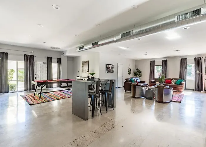 Synergy - Pool Table - In The Middle Of Old Town! Holiday home Scottsdale